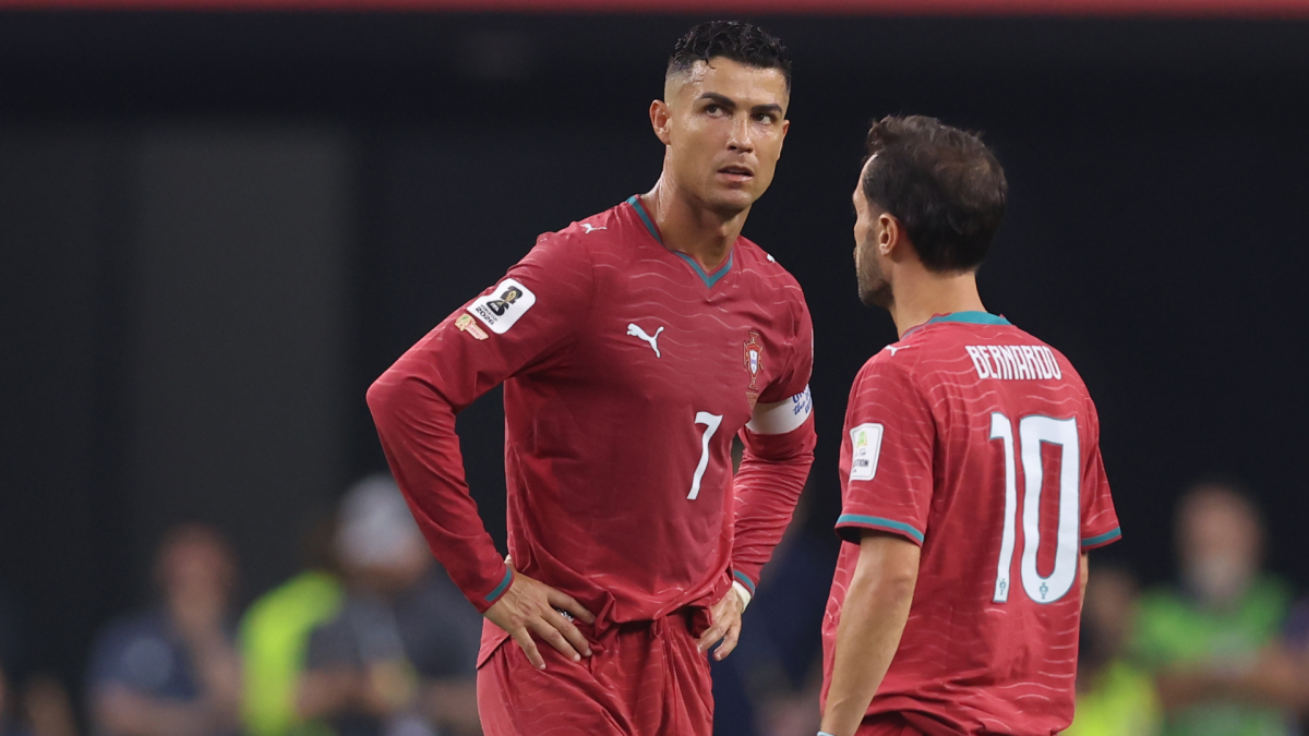 Spain eliminate Portugal on late goal, set to face winner of USMNT vs. Belgium in World Cup quarterfinals